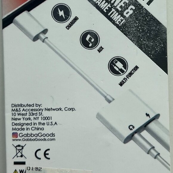 GabbaGoods 2-in-1 Lightning to Headphone Audio and Charger Adapter - Picture 3 of 6